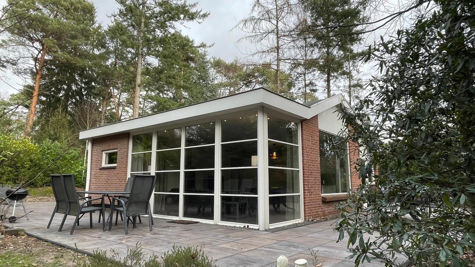Relaxen In Het Bos Met Privesauna Сasa de vacaciones